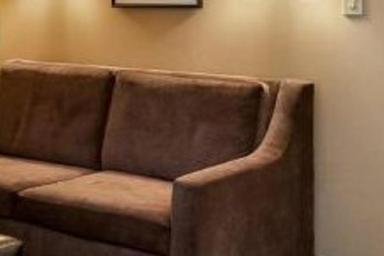 Doubletree By Hilton Airport Hotel
