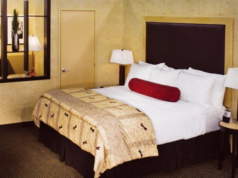 Doubletree By Hilton Airport Savannah